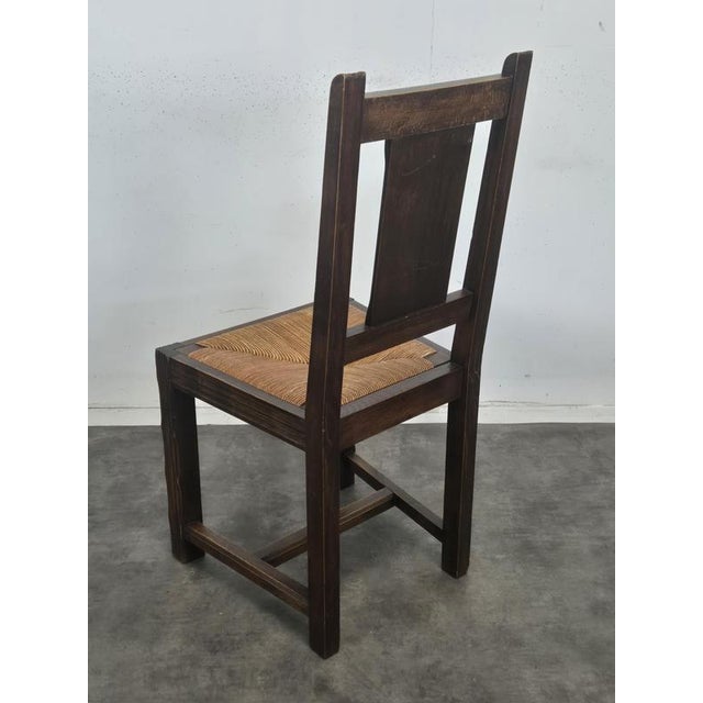 1920s Straw-Seated Chairs with a Backrest Carved with a Rosette, 1920s, Set of 8 For Sale - Image 5 of 9