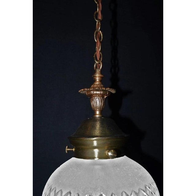 Mid-Century British Cut Glass Acorn Pendant Light with Brass, 1950s For Sale - Image 6 of 17