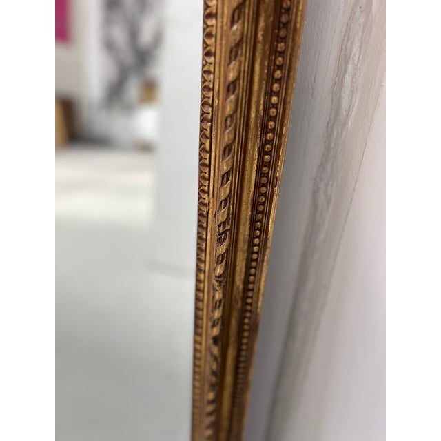 Louis XVI Style Mirror in Wood and Gilded Stucco, 1800s For Sale - Image 11 of 16