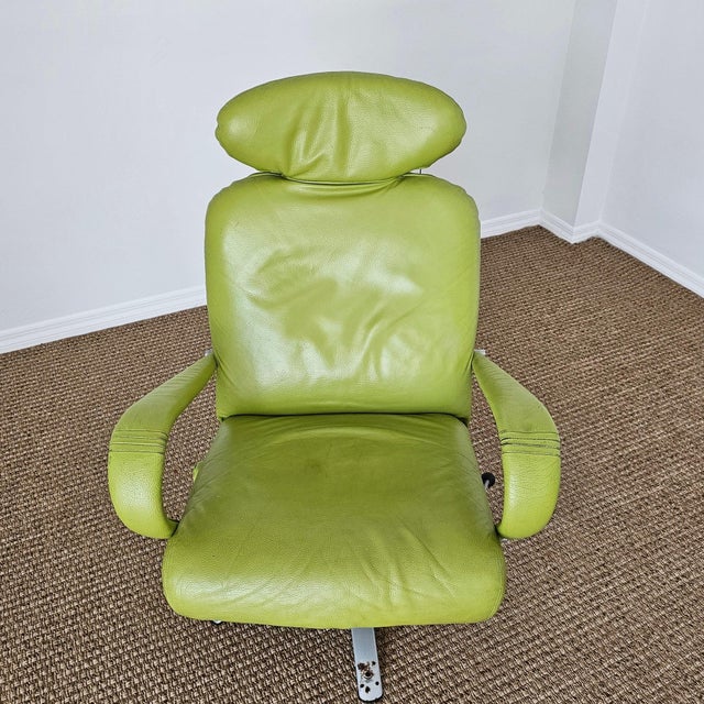Percival Lafer Percival Lafer Reclining Lounge Chair in Lime Green Leather | Made in Brazil | 2007 For Sale - Image 4 of 6