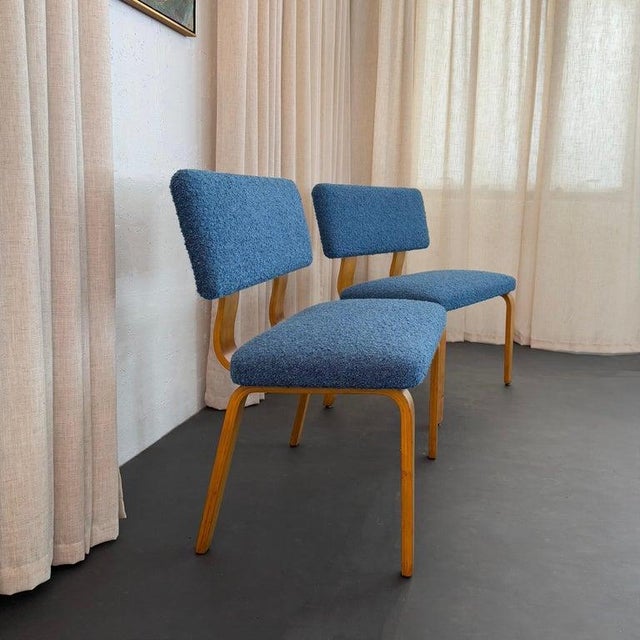 Mid-Century Modern Maple Bentwood and Bouclé Benches by Thonet For Sale In New York - Image 6 of 9