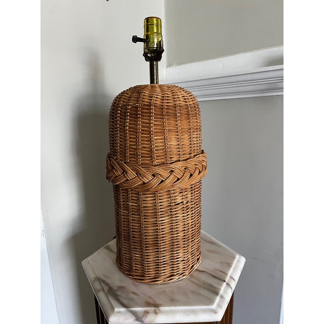 Mid-Century Modern Rattan Braided MCM Table Lamp For Sale - Image 3 of 5
