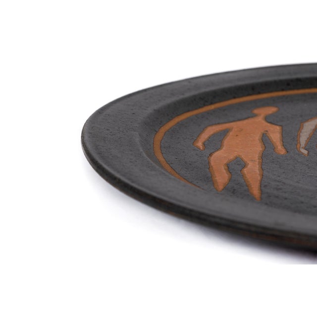 1960s Clyde Burt Ceramic Charger For Sale - Image 5 of 7