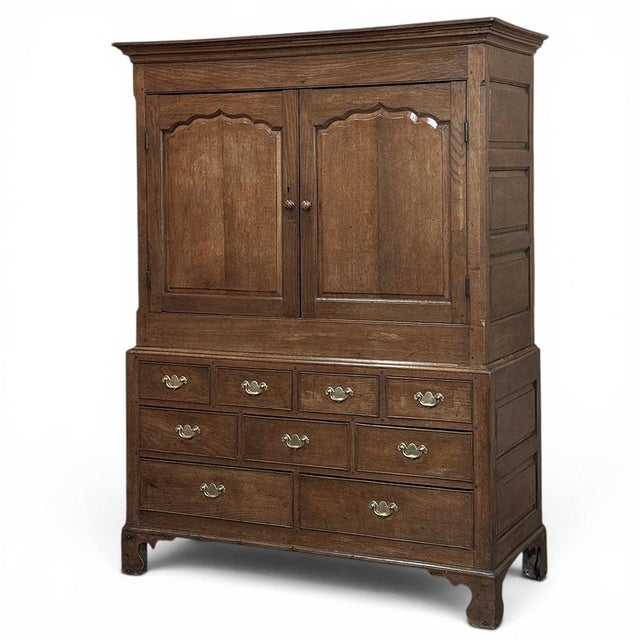 18th Century Georgian Period English Oak Linen Press For Sale