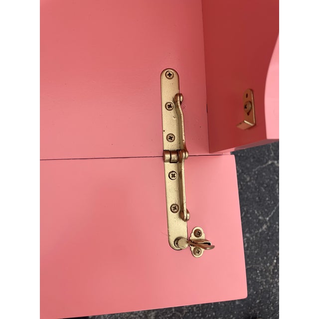 White 1980s Century Tv Stand Transformed Into Elegant Bar For Sale - Image 8 of 9