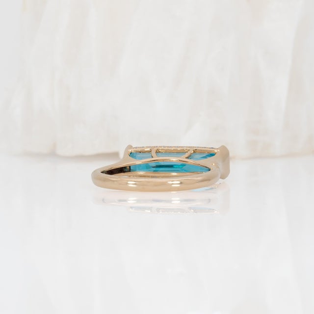 Blue 6.5cts Blue Zircon Solitaire Ring: Solid 14k Gold, Emerald Cut, Size 6.75 For Sale - Image 8 of 9