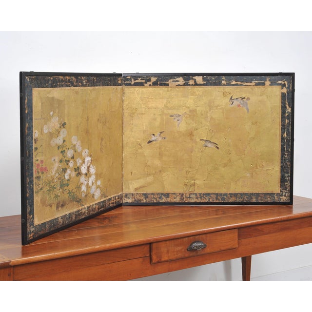 Japanese Edo Two-Panel Gilt Screen Birds Chrysanthemums 6 Ft For Sale - Image 4 of 18