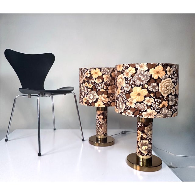 Large Brutalist Table Lamps in Velvet and Brass with Opulent Floral Decor, 1970s, Set of 2 For Sale - Image 14 of 18