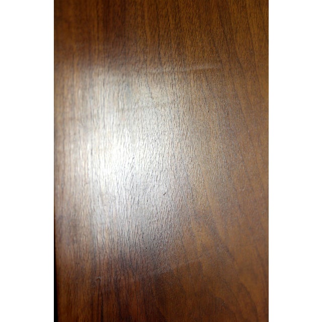 Bauhaus Tubular Steel and Walnut Wardrobe by Robert Slezák, Former Czechoslovakia, 1930s For Sale - Image 17 of 18