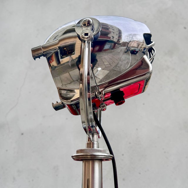 Vintage English Aluminum Tripod Theater Spotlight from Gitzo, France, 1950s For Sale - Image 6 of 18