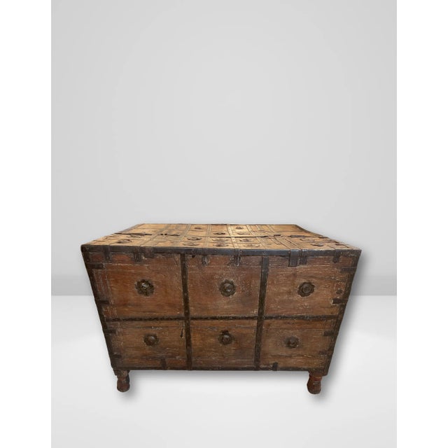 Indian Antique Indian Carved Wood Dowry Trunk With Metal Accents For Sale - Image 3 of 6