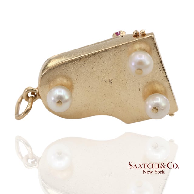 Metal 14k Solid Yellow Gold Pearl and Multicolor Gemstone Piano Charm Pendant For Sale - Image 7 of 11