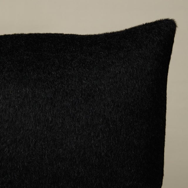 This pillow features Dixon Mohair Weave with a knife edge finish. With a brushed and felted finish, this mohair weave has...
