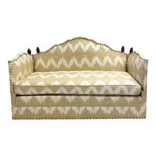 1970s Baker Furniture Knole Style Sofa / Settee in Chevron Linen For Sale