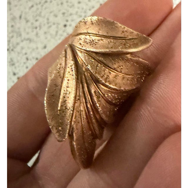1990s 1990s JCM Jacmel Goldtone Sterling Silver Feather Ring Italy For Sale - Image 5 of 7