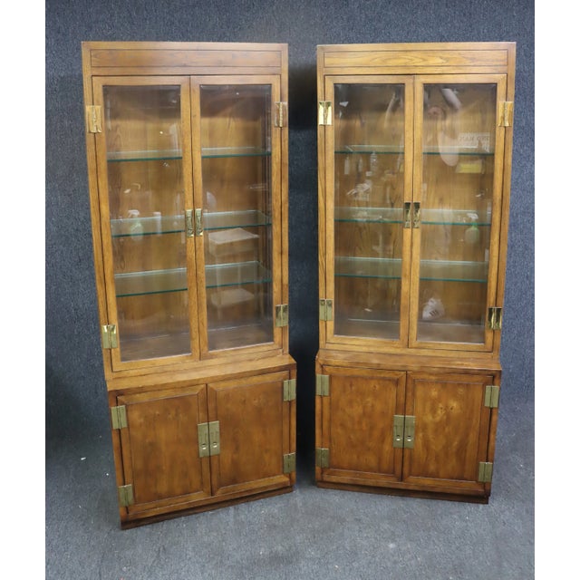 Henredon Campaign Style Display Cabinet For Sale - Image 10 of 10