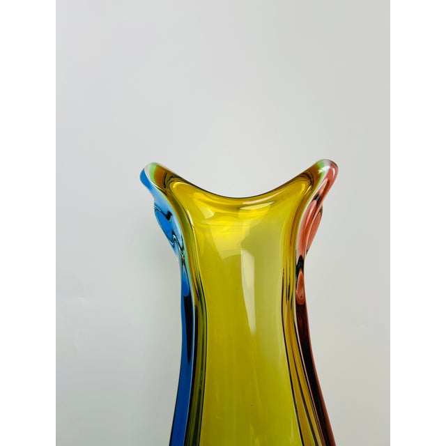 Vintage Romana Free-Blown Art Glass Vase by Hana Machovská for Mstišov, Czechoslovakia, 1960 For Sale - Image 4 of 6