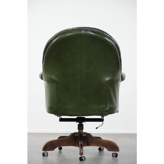 Large English Style Chesterfield Office Chair in Green Cowhide Leather For Sale - Image 4 of 18