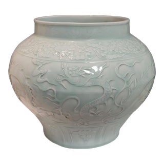 Chinese Ceramic Pot White Glaze Porcelain Jar Hand Carved Dragon Pattern For Sale