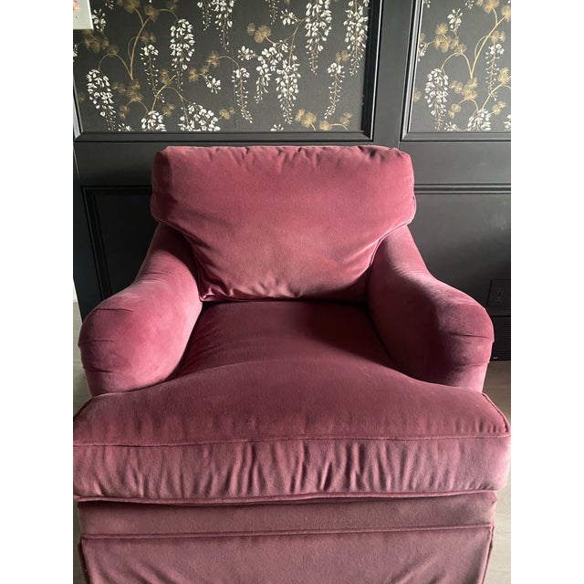 English 1980s Vintage Velvet Ethan Allen English Roll Armchair For Sale - Image 3 of 9