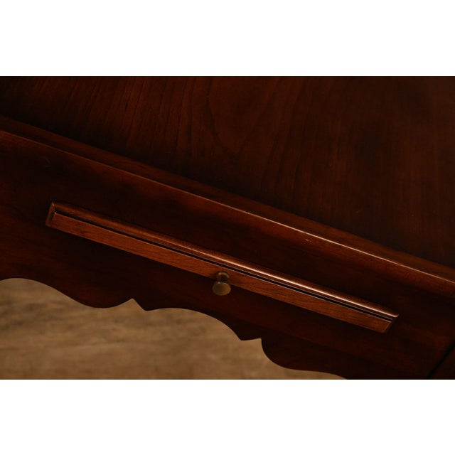 Statton Queen Anne Style Cherry Tea Table For Sale - Image 9 of 18