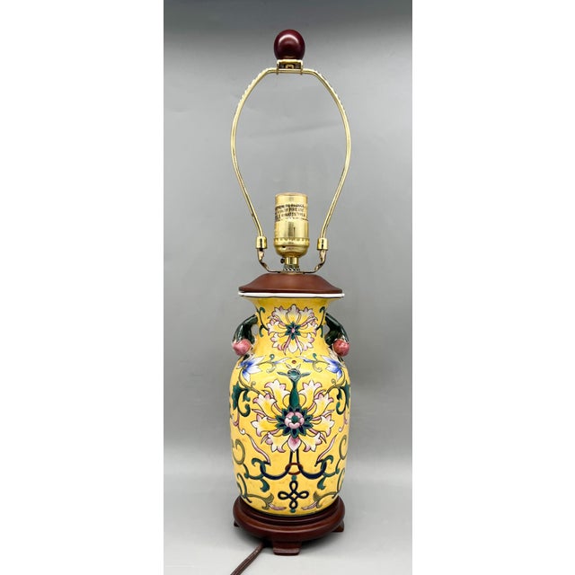 Chapman Manufacturing Company Vintage Chinese Floral Hand-Painted Porcelain Lamp With Applied Fruit Handles - Chinoiserie, Traditional, Asian For Sale - Image 4 of 14