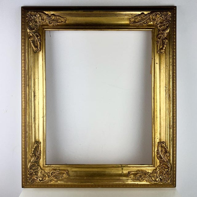 Gold Vintage Italian Wood Picture Frame in Gilt Wood For Sale - Image 8 of 12