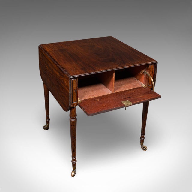 Traditional Antique Reader's Table, English, Pembroke, Drop Leaf, Occasional, Regency, 1820 For Sale - Image 3 of 12