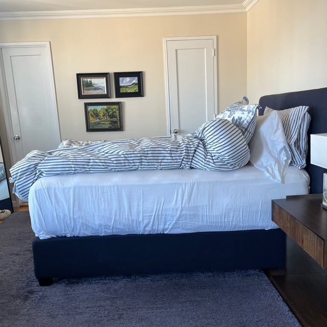 Modern Sferra Vicari Queen Mattress — Bloomingdale’s Exclusive For Sale - Image 3 of 3