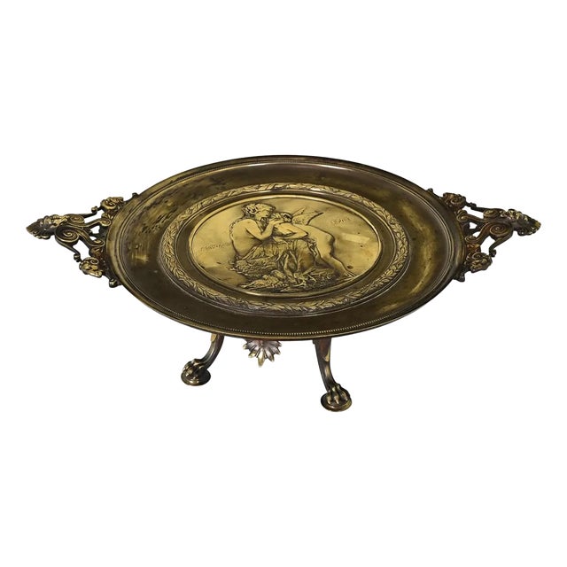 French 19th Century Bronze Neoclassical Tazza of Cupid and Venus For Sale