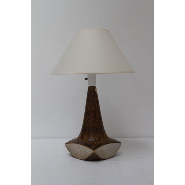 Mid-Century Modern Danish Modern Ceramic Table Lamp by Marianne Starck for Michael Andersen & Søn, 1960s For Sale - Image 3 of 15