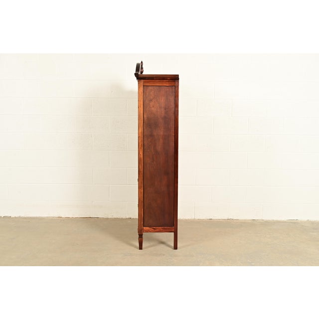 Baker Furniture Style Federal Carved Mahogany Bookcase Cabinet, Circa 1940s For Sale - Image 13 of 15