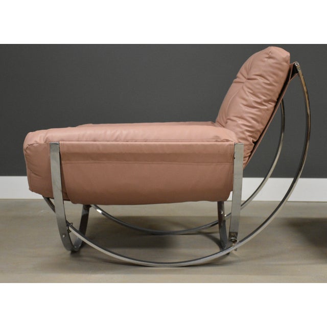 Mid-Century Modern 1970s Italian Chrome Pink Sling Lounge Chair and Ottoman by Stendig For Sale - Image 3 of 11