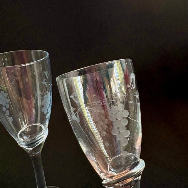 Farmhouse Vintage Handmade Etched Grapevine Champagne Glasses With Tulip Stems – Set of 2 For Sale - Image 3 of 12