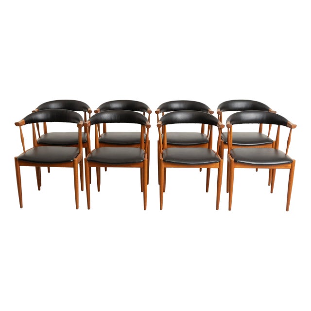 Mid-Century Danish Model BA113 Dining Chairs in Teak by Johannes Andersen for BRDR, 1965, Set of 8 For Sale