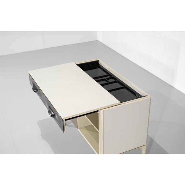 DF2000 Desk by Raymond Loewy for Doubinsky Frères, France, 1960s For Sale - Image 16 of 18