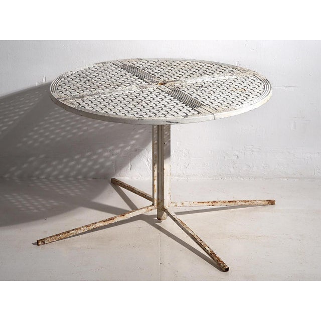 Antique White Round Outdoor Table, 1930s For Sale - Image 3 of 13