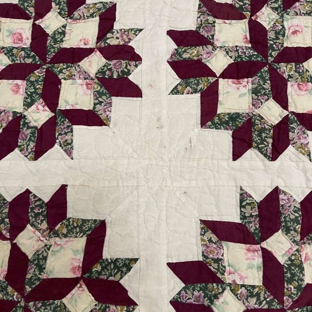 1990s Floral Starburst Blanket Elmsford Ny Burgundy Green Arch Quilt