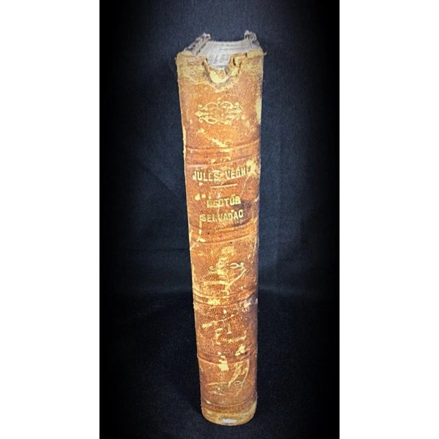 This is the first part of Jules Verne's adventure novel "Hector Servadac," 9th edition, published by Ed. Hetzel. The book...