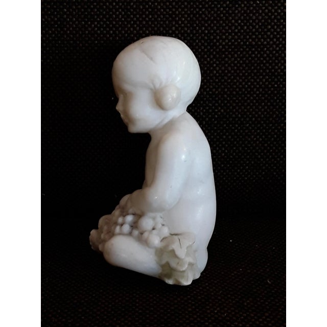 Small Antique Alabaster Figure of Child from Hofkunstanstalt Kochendörfer For Sale - Image 3 of 10