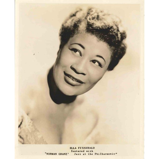 Bert Hardy, Ella Fitzgerald Jazz at the Philharmonic / Norman Granz, 1950s, Gelatin Silver Print For Sale - Image 3 of 3