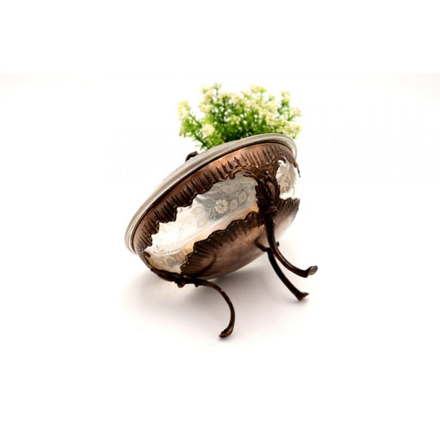 Cut Glass Candy Box with Floral Reliefs, in Good conditions.