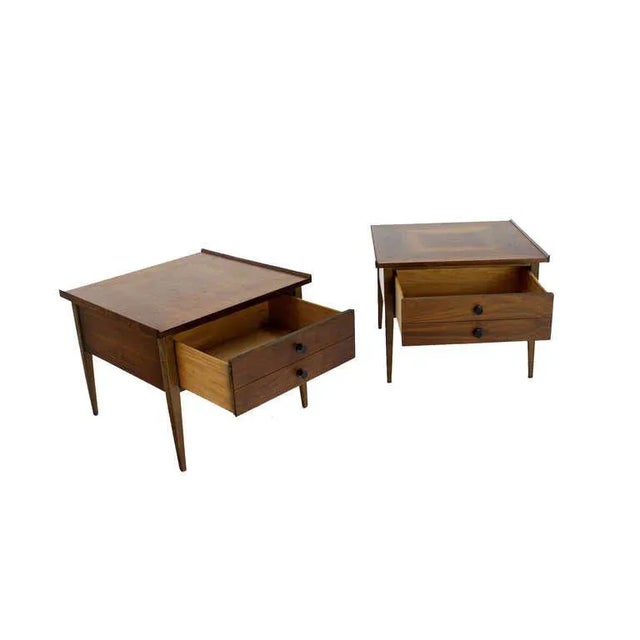 American of Martinsville Large Square Raised Rolled Edge Danish Mid-Century Modern Walnut End Tables - a Pair For Sale - Image 4 of 10
