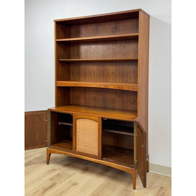 Vintage Lane MCM Hutch Rhythm Cane Door Bookcase Display China Cabinet Shelving For Sale - Image 11 of 17