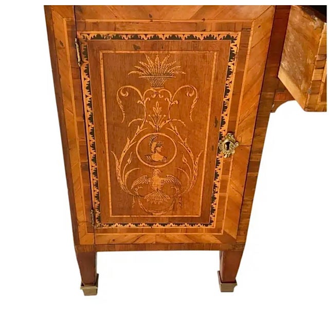 18th Century Italian Neoclassical Marquetry Desk in Style of Giuseppe Maggiolini For Sale - Image 4 of 18