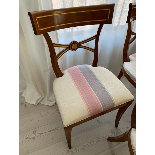 Baker Furniture Company 1940s Vintage Baker Furniture Regency Klismos Style Dining Chairs - Set of 6 For Sale - Image 4 of 12