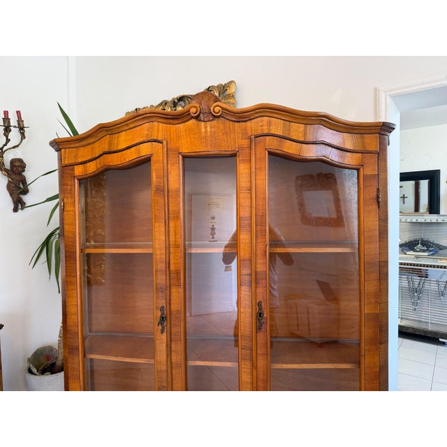 Wood Baroque Style Display Cabinet in Inlaid Walnut, 1980s For Sale - Image 7 of 14