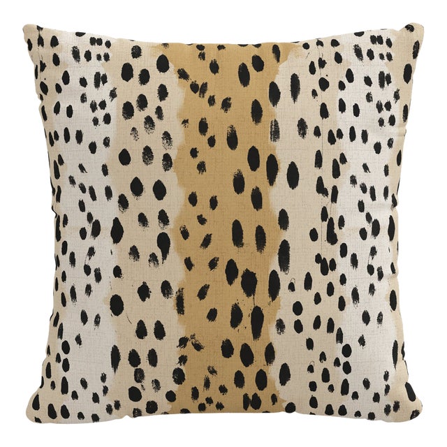 20" Decorative Pillow with Welt in Linen Leopard Caramel For Sale