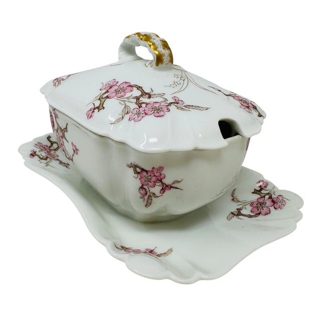 Antique Haviland Limoges Gravy Boat With Attached Underplate, Schleiger 222 Pink Cherry Blossom Floral Pattern, 1876-1889 H&Co/L Mark For Sale - Image 9 of 18