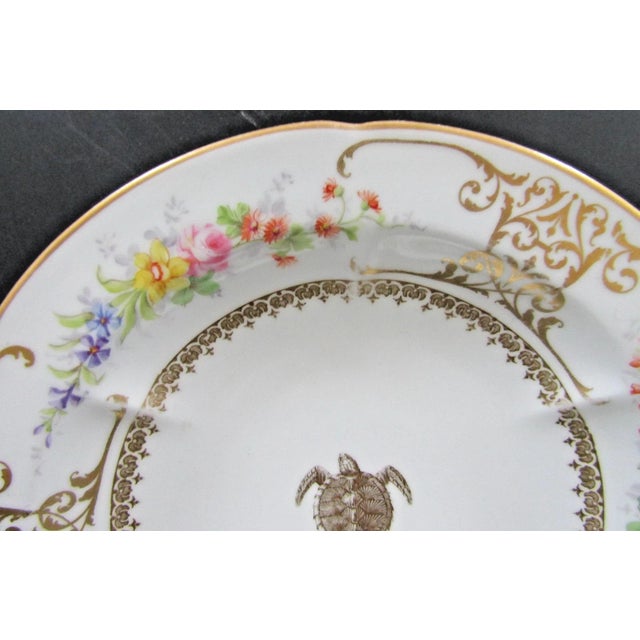 Mid 19th Century Mid 19th Century Charles Ahrenfeldt Limoges France Gold Turtle and Shell Oyster Bowl Set of 8 For Sale - Image 5 of 10